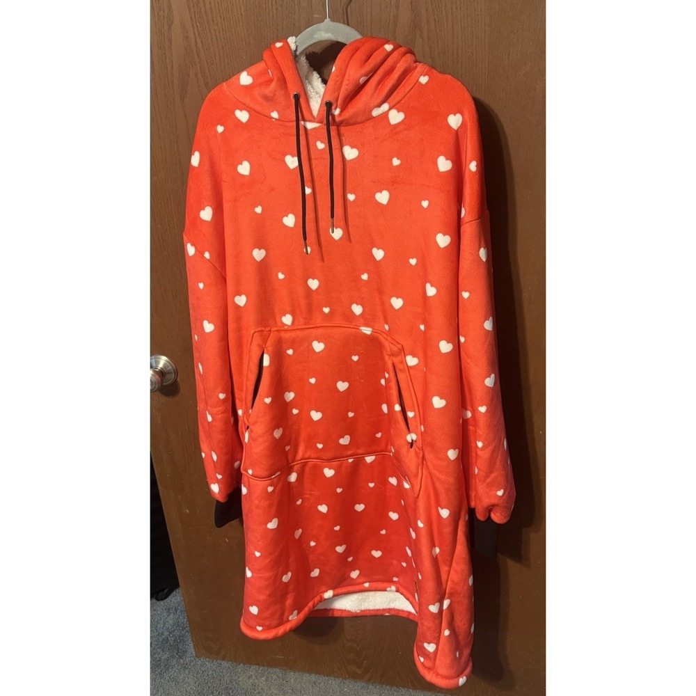Big Blanket Co Adult Hoodie Red White Hearts Attached Eye Mask One Size SOFT GTO
